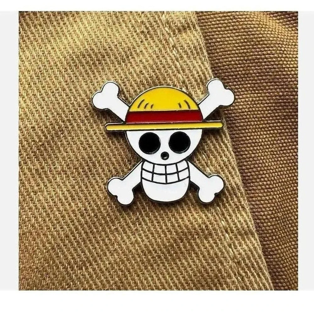One Piece Straw Hat Pirates Jolly Roger Enamel Pin Luffy Anime Lapel Badge